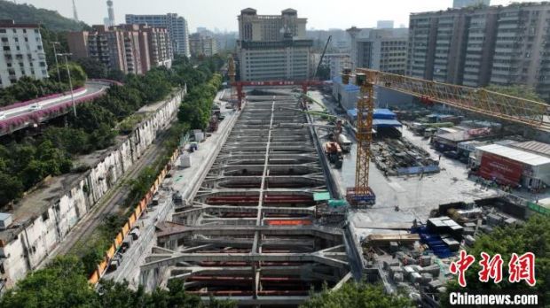 广州首条环线地铁11号线建设新突破 一重要站点实现封底